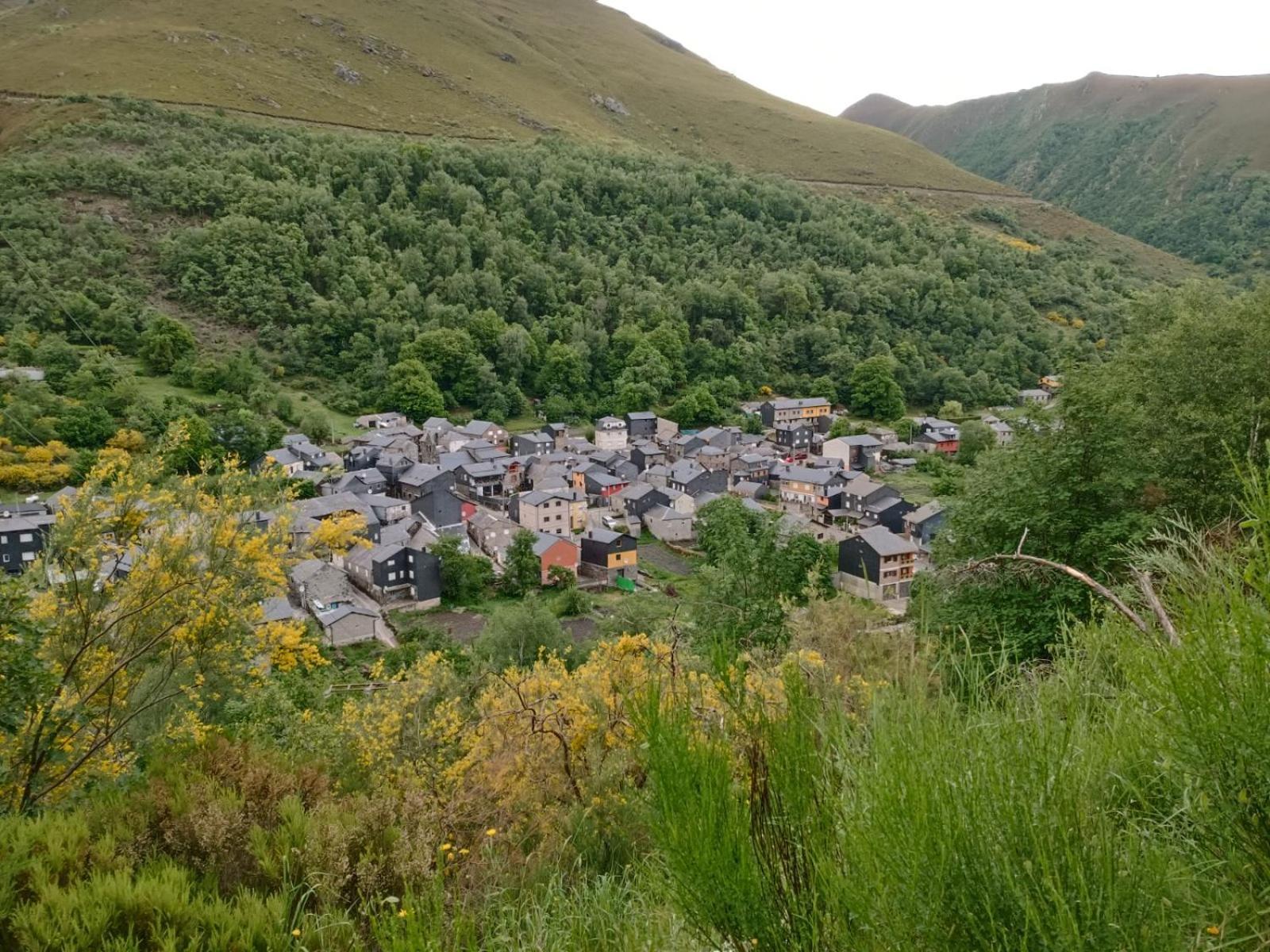 Casa Miravalles Fornela Guimara Dış mekan fotoğraf