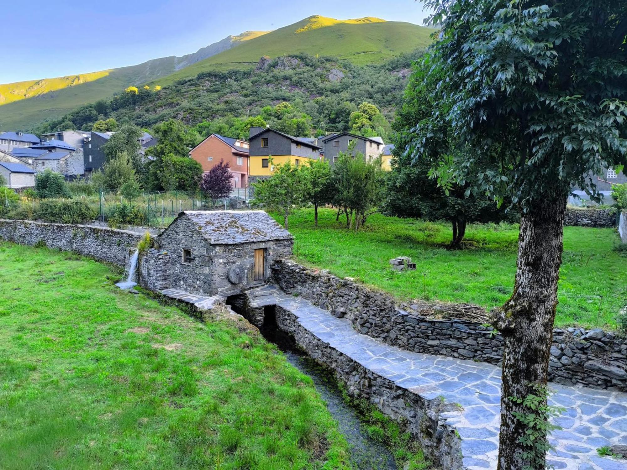Casa Miravalles Fornela Guimara Dış mekan fotoğraf
